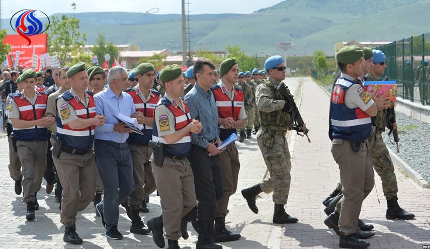 صدها افسر ارتش ترکیه امروز محاکمه می شوند 
