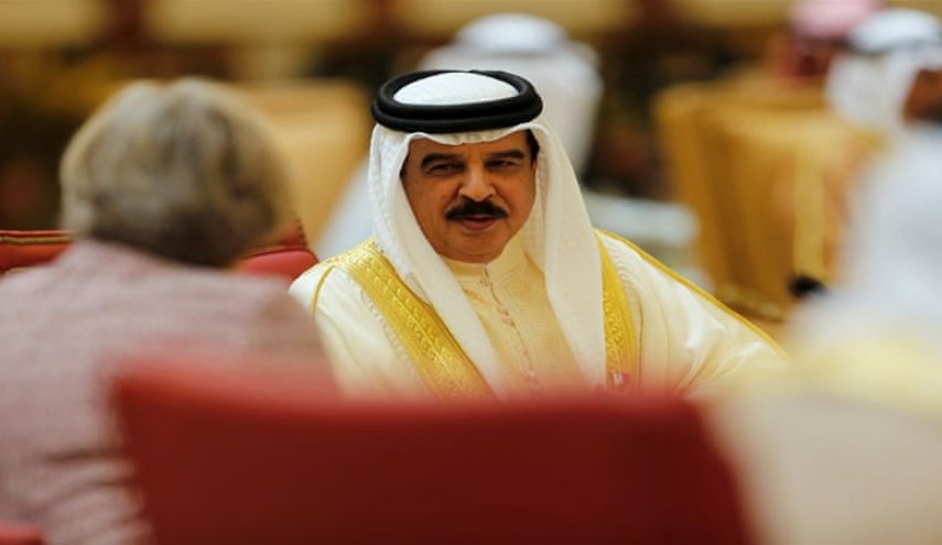 Bahrain to boycott summits attended by Qatar: king