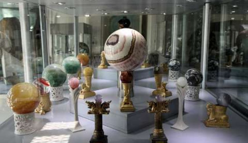 متحف الحجر في محافظة شيراز الايرانية 