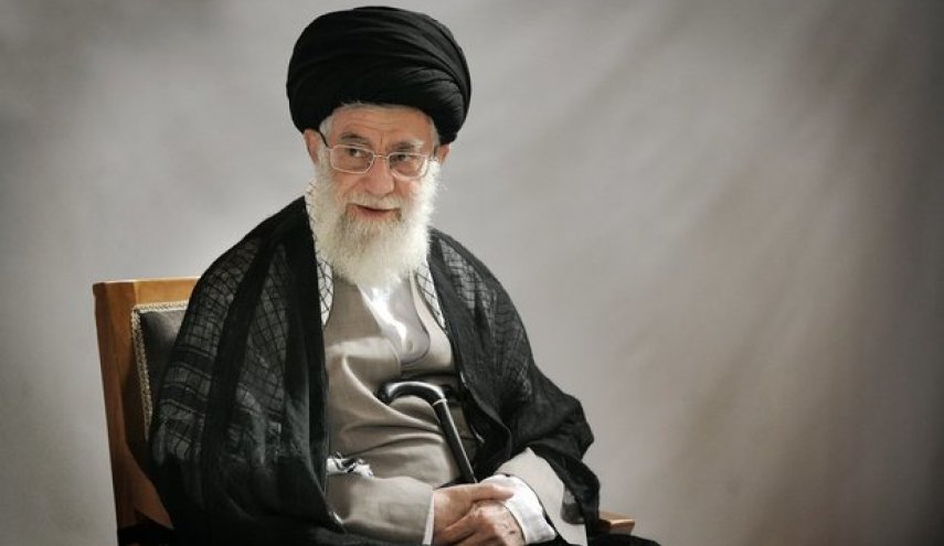 Ayatollah Khamenei urges different methods of fighting against usurper Zionist regime
