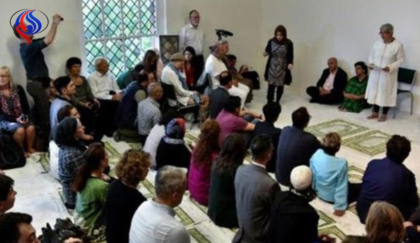 هل مولت السعودية صاحبة فكرة المسجد المختلط في برلين؟