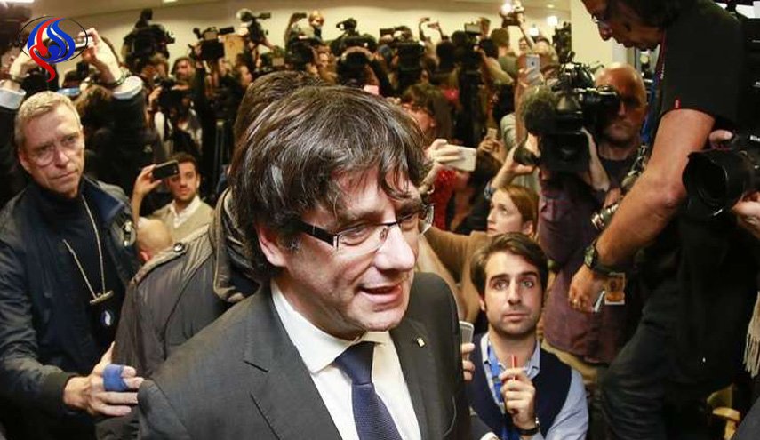 سجن أعضاء حكومة كتالونيا المقالة حتى انتهاء التحقيقات