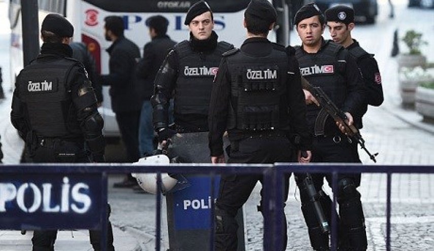 Turkey: 101 Isis suspects detained in police sweep

