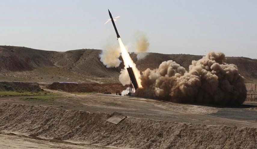 اصابت موشک های یمنی به پایگاه‌ نظامیان سعودی در جنوب عربستان