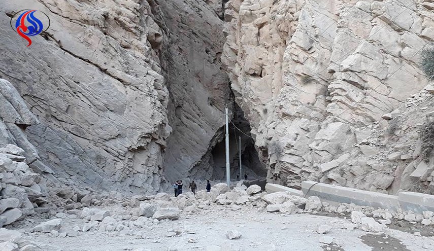 بالصور.. انهيارات صخرية في كردستان العراق جراء الزلزال