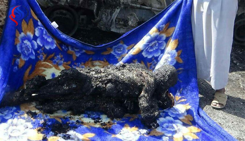 شاهد.. صور مؤلمة لمجزرة سعودية بحق مسافرين يمنيين تفحمت جثثهم (18+)