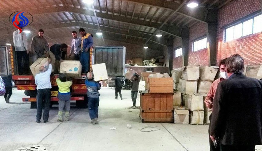 ارسال نخستین محموله کمک‌های مهاجرین افغانستانی به زلزله‌زدگان
