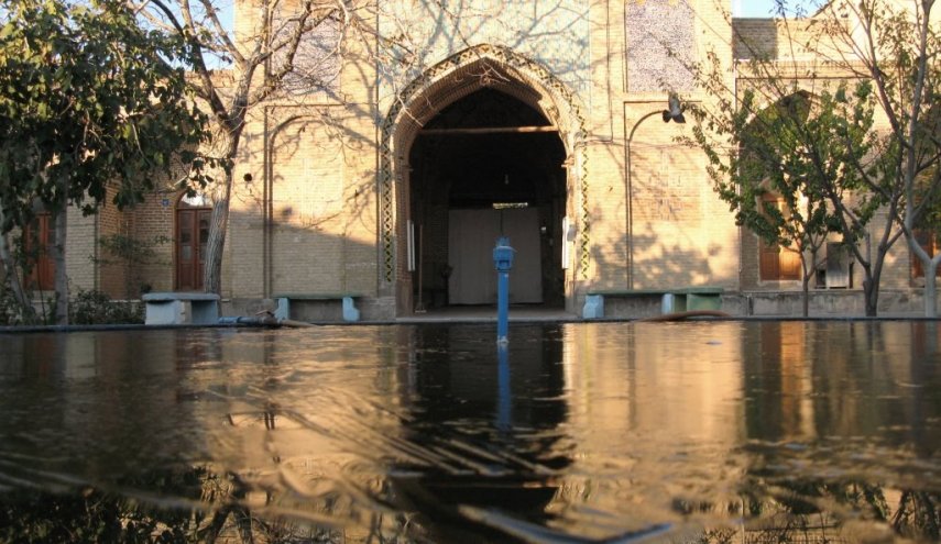 مدرسة شيخ الاسلام في مدينة قزوين الايرانية