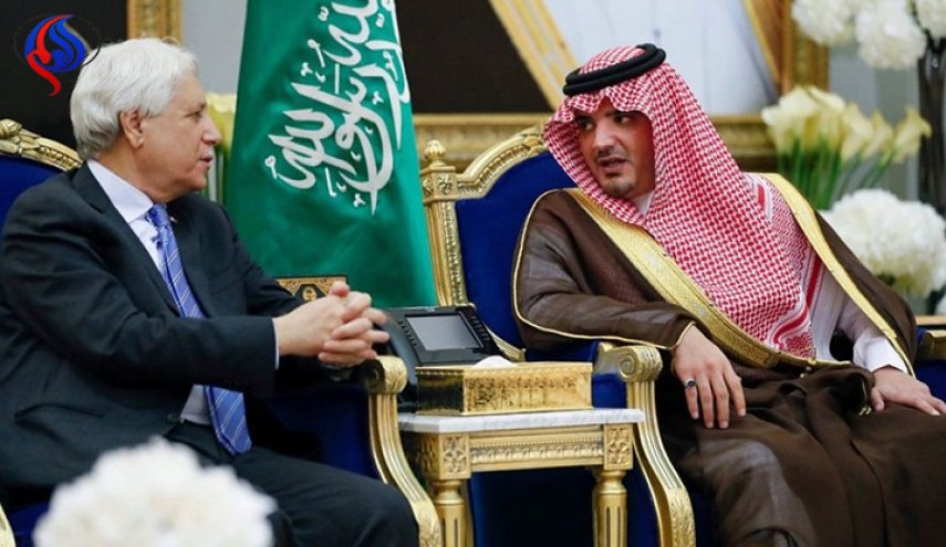 المبعوث الخاص للرئيس الجزائري يصل الرياض