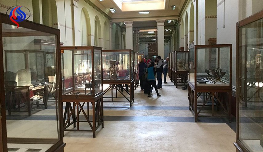 محاكمة عاجلة لسبعة من مسؤولي المتاحف المصرية