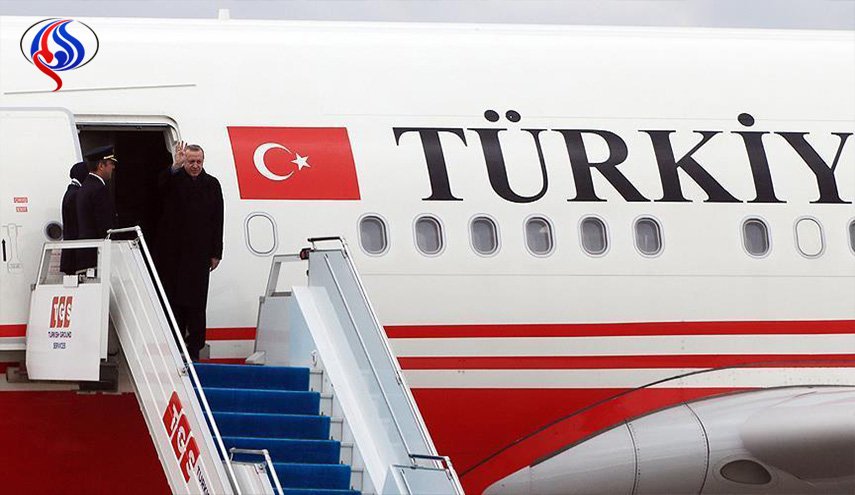 بعد 65 عاما.. أردوغان أول رئيس تركي يزور اليونان