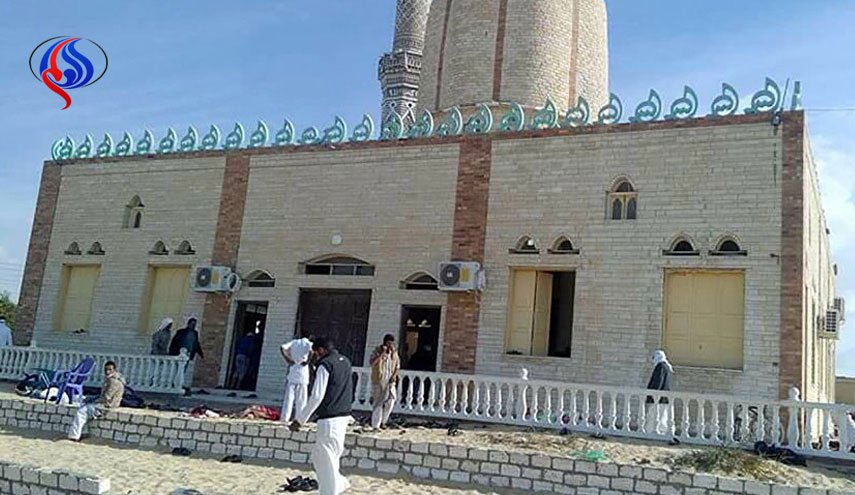 مصر پایگاه تروریست های حمله کننده به مسجد را بمباران کرد