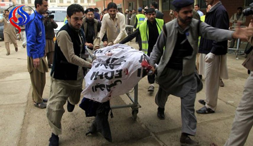4 قتلى على الأقل في هجوم انتحاري في باكستان