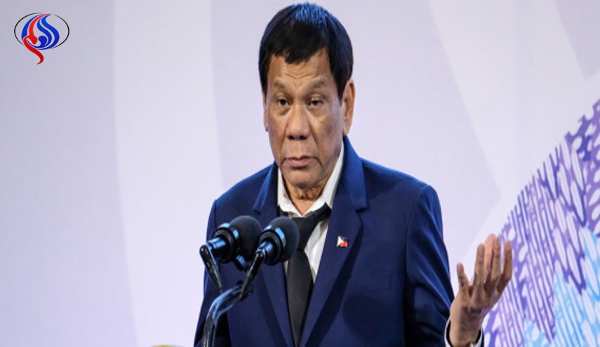 الرئيس الفلبيني يعد المسلمين بتصحيح 