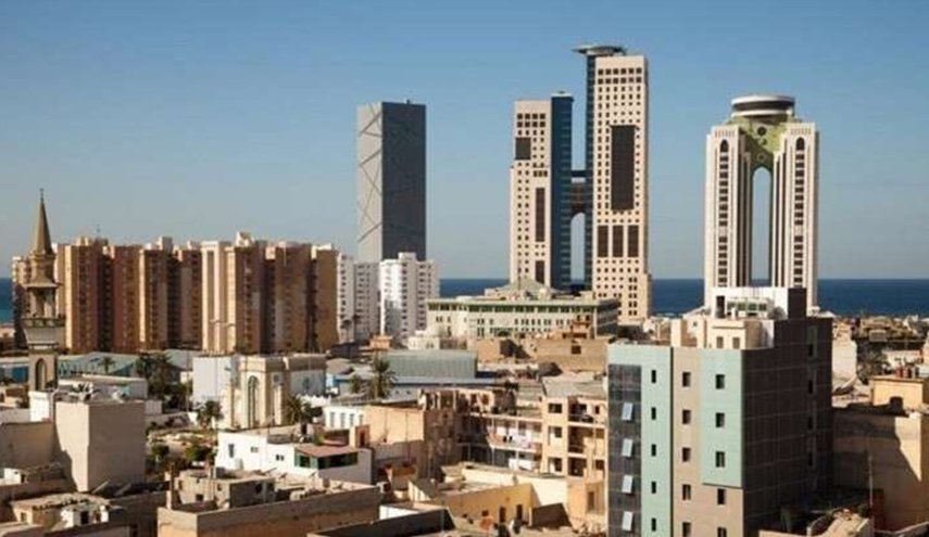 السلطات الليبية تتفاوض مع جماعة قطعت المياه عن طرابلس