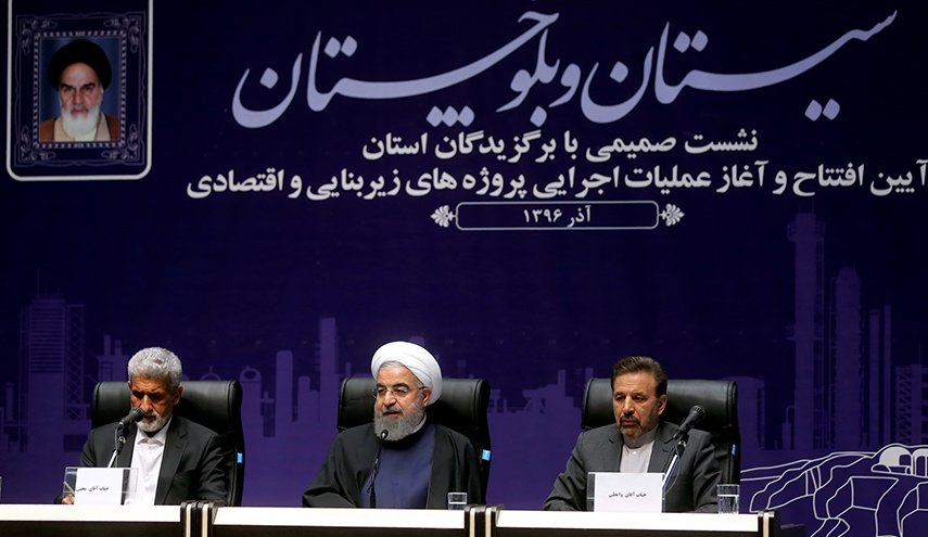 الرئيس الإيراني: نريد أن نشتري ونصمم مفاعلات نووية صغيرة