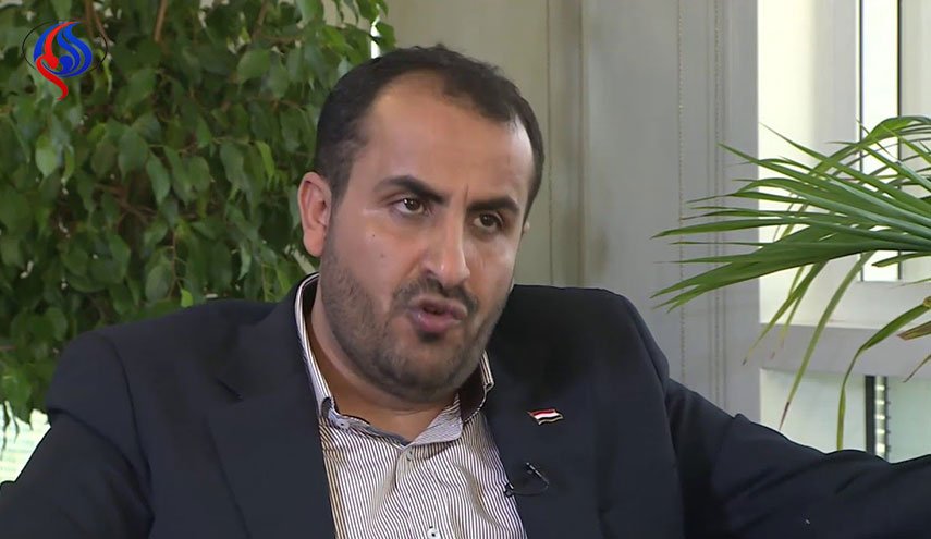  عبد السلام يحيي الشعب ويسخر من مزاعم اسقاط صنعاء