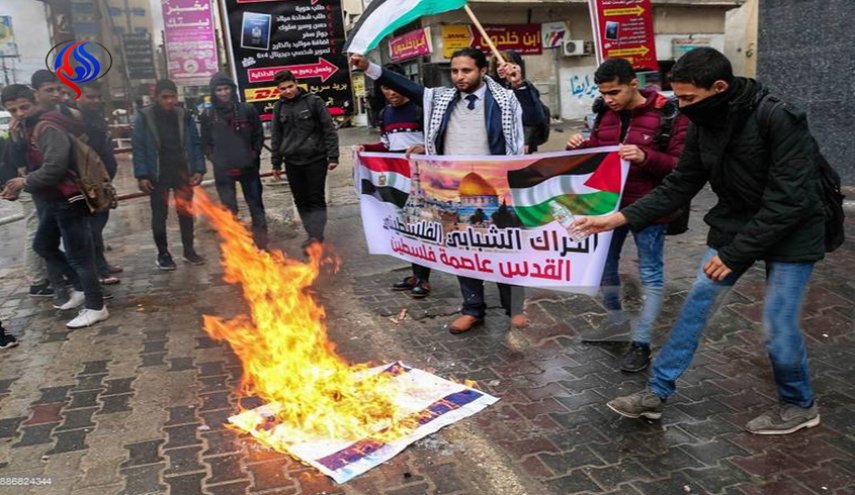 تظاهرات فلسطینیان ساکن غزه در حمايت از شهر قدس