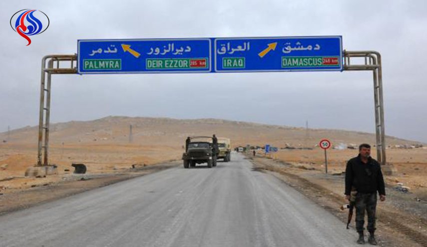 الجيش السوري يحرر غرب نهر الفرات حتی الحدود العراقية