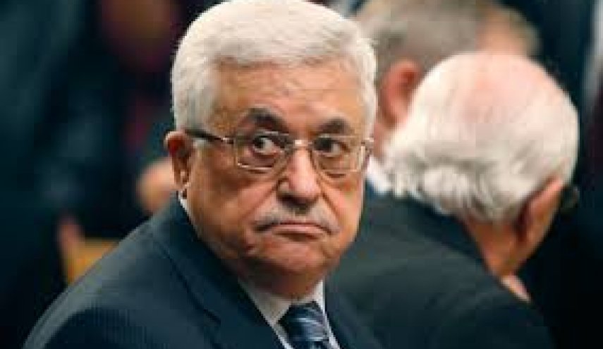 عباس يتجاهل الأطر القيادية منذ قرار ترامب حول القدس
