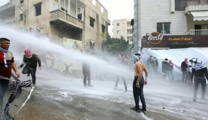 Lebanon forces fire tear gas at protestors near US embassy
