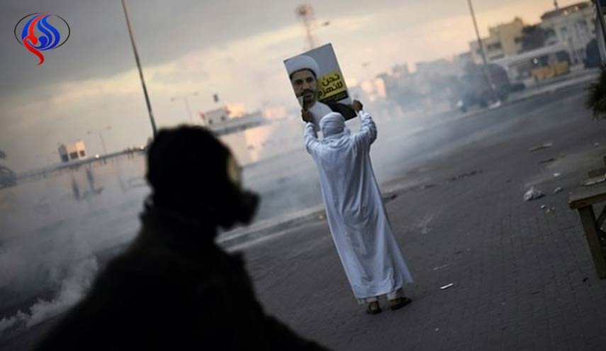 إلى أي مدى تستميت البحرين لإرضاء الإماراتيين والسعوديين؟