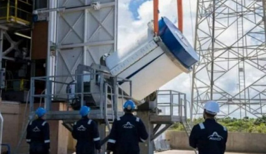 القمر الإصطناعي المغربی جاهز للانطلاق في الفضاء