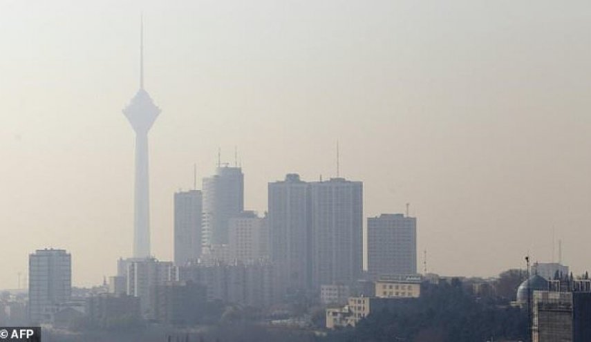 Heavy air pollution shuts schools in Iran
