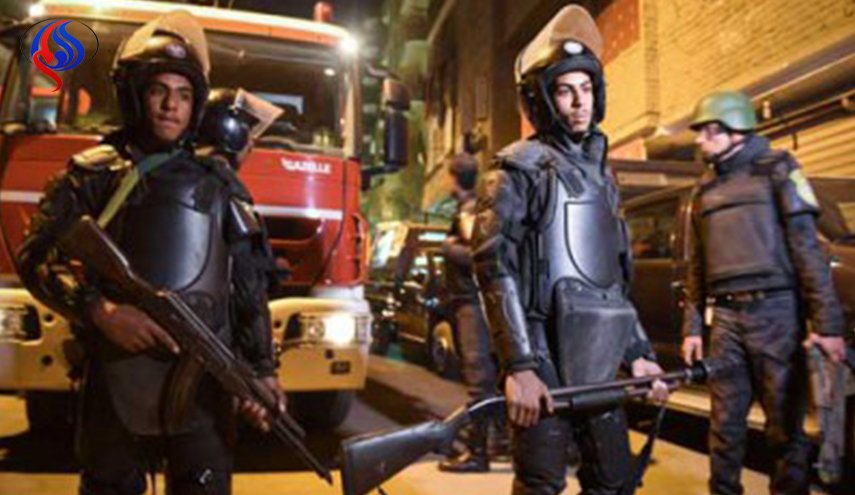مصر.. مقتل جنديين و3 مسلحين في هجوم بسيناء