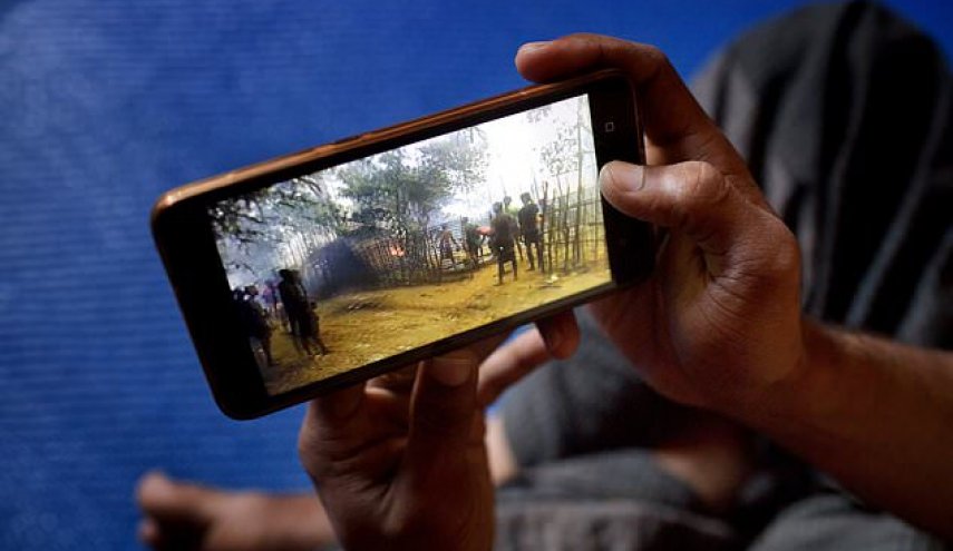 Rohingya refugees have only memories, saved on cellphones
