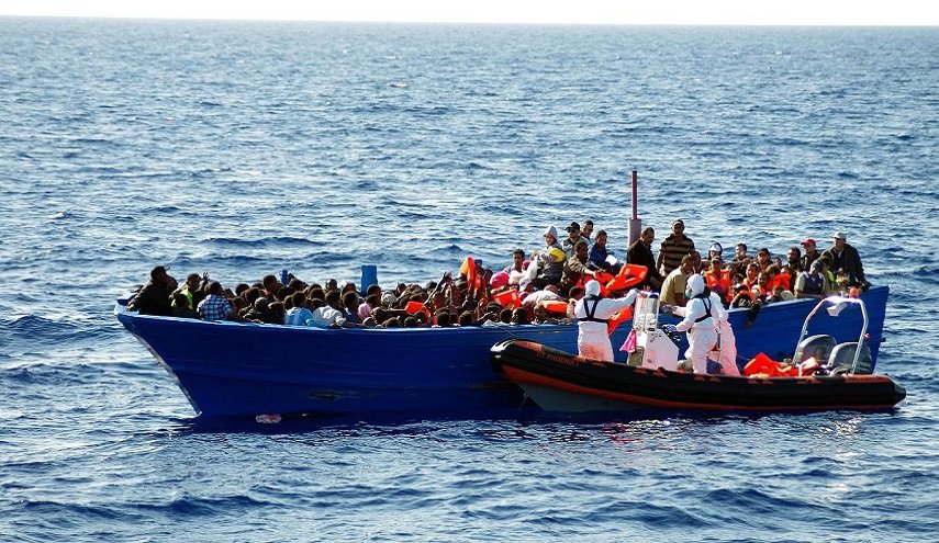 إنقاذ 364 مهاجرا في المتوسط، هل بينهم من سوريا والعراق؟!