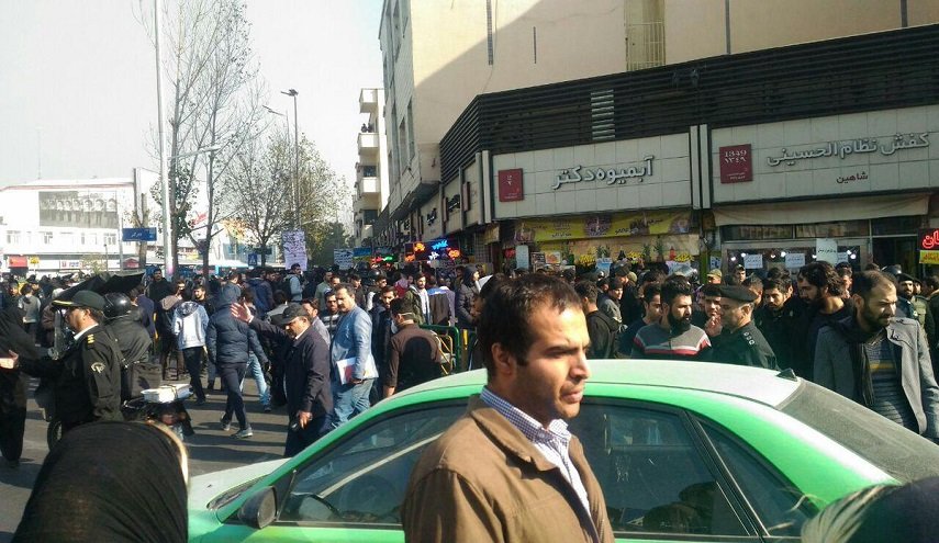 الاحتجاجات في ايران ... 