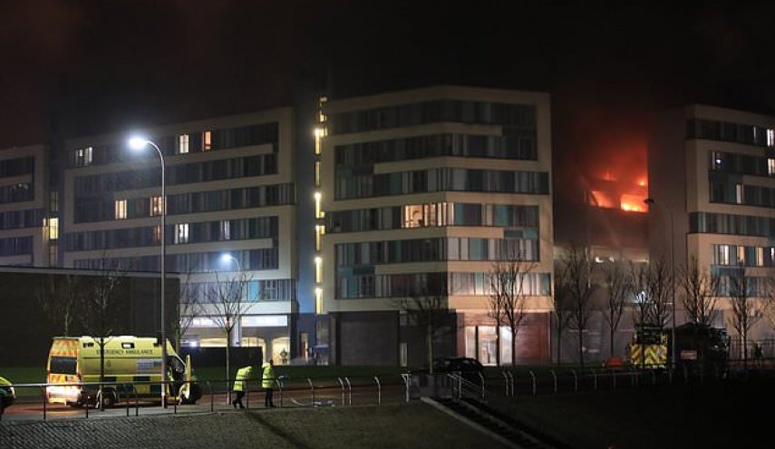 A 'Land Rover' causes fire in Liverpool car park, hundreds of vehicles destroyed
