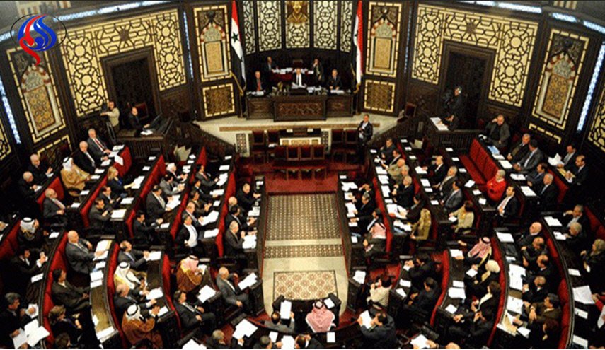 وزير سوري يفجر مفاجأة أمام البرلمان !