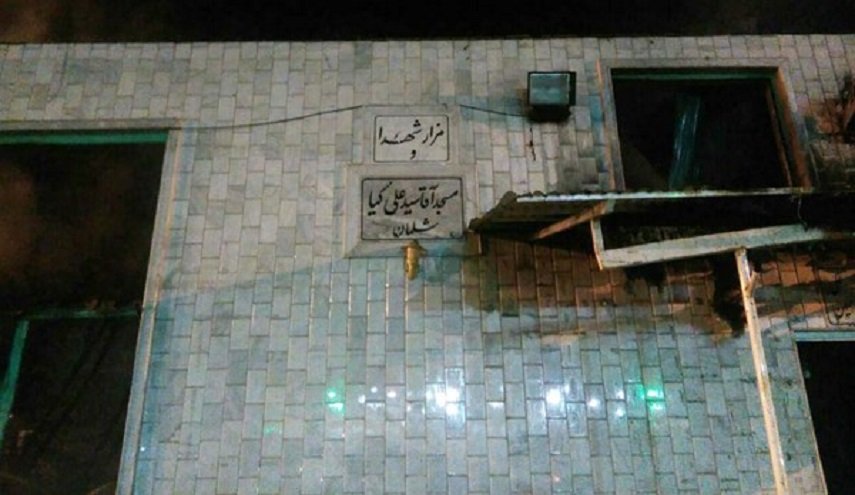 مثيرو الشغب وراء احراق مسجد في لنكرود بشمال ايران