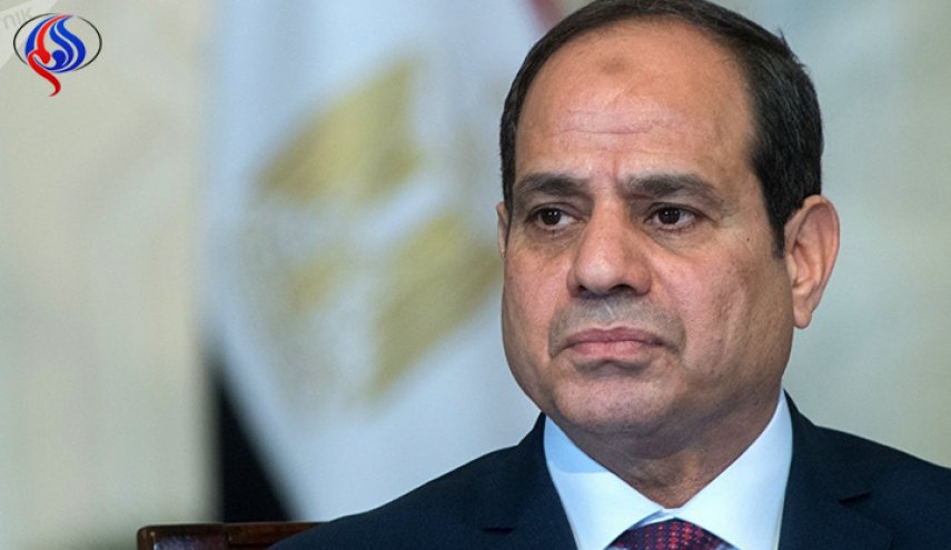 السيسي يصدر قرارا بشأن سفير مصر في السعودية