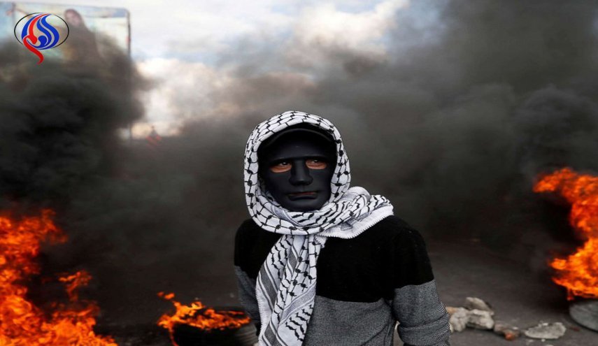 درگیری شدید بین فلسطینیان و نظامیان صهیونیست / تشییع دو شهید در ششمین جمعه خشم 