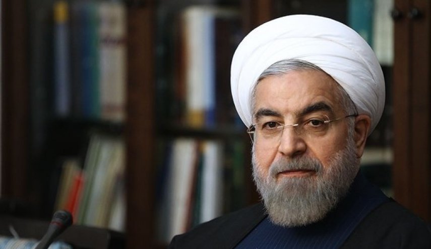 روحاني يعزّي بوفاة اعضاء طاقم ناقلة النفط الايرانية