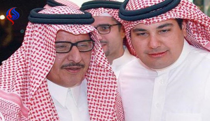  كاتب سعودي يدعو إلى ضرب إيران بقنبلة ذرية‎!