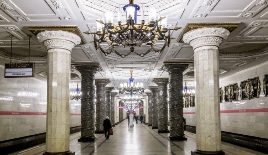 بالصور...مترو موسكو  أعجوبة تحت الأرض
