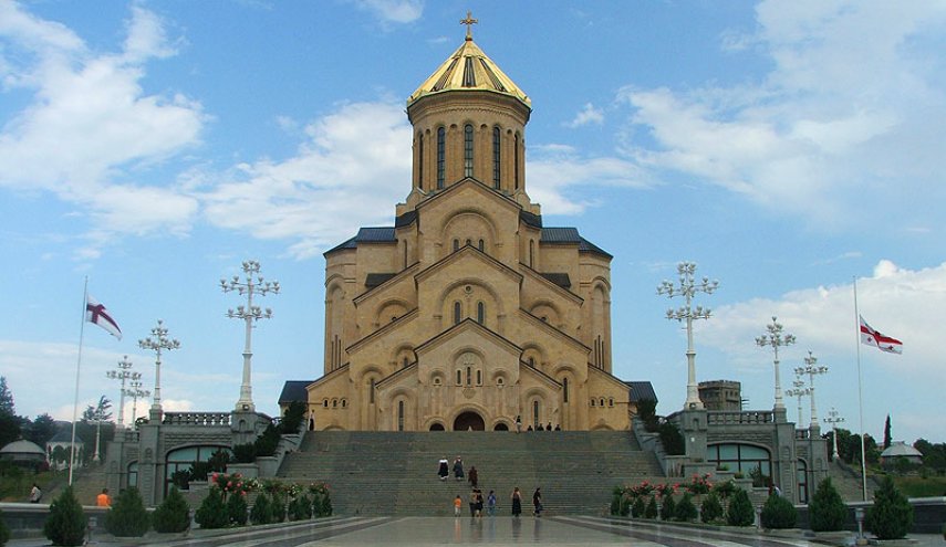 الكنيسة الجورجية الرسولية الأرثوذكسية ساميبا هي إحدى أقدم الكنائس المسيحية في العالم