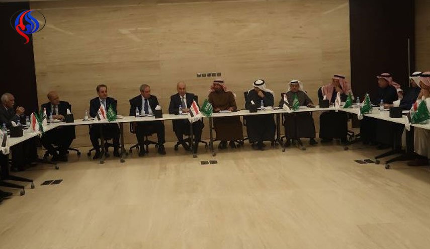 العراق والسعودية يوقعان مذكرتي تفاهم لتطوير منفذ عرعر الحدوي ومشاريع استراتيجية