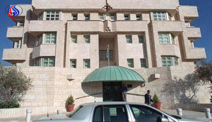 برلماني أردني: سنسحب الثقة من الحكومة إذا وافقت على عودة السفير الإسرائيلي