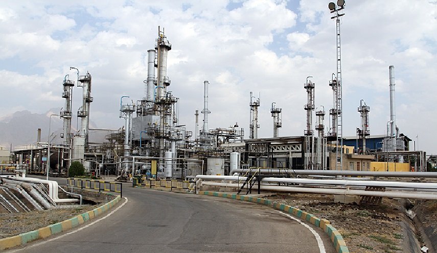 مصر تجدد عقد شراء النفط الخام من العراق لمدة عام