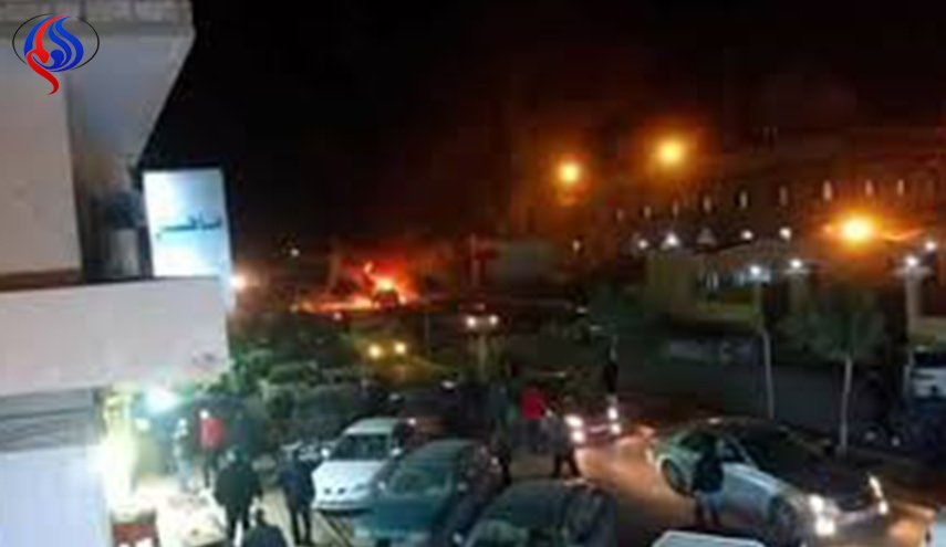 مقتل أكثر من 30 شخصا في تفجير سيارتين ملغومتين ببنغازي في ليبيا