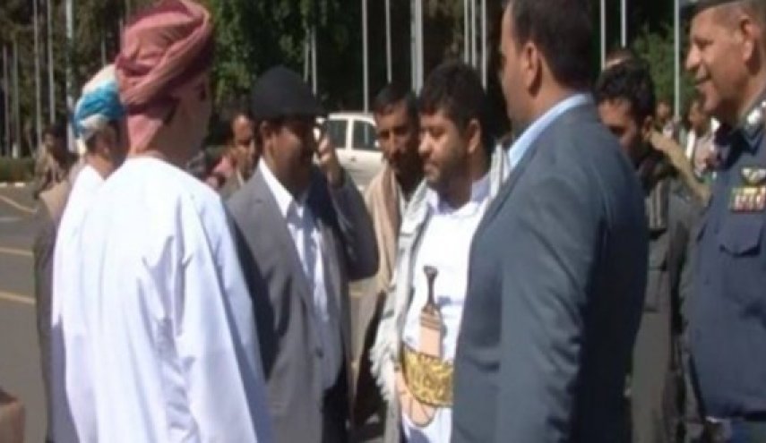 حضور همزمان هیات انصارالله و وزیر خارجه انگلیس در مسقط