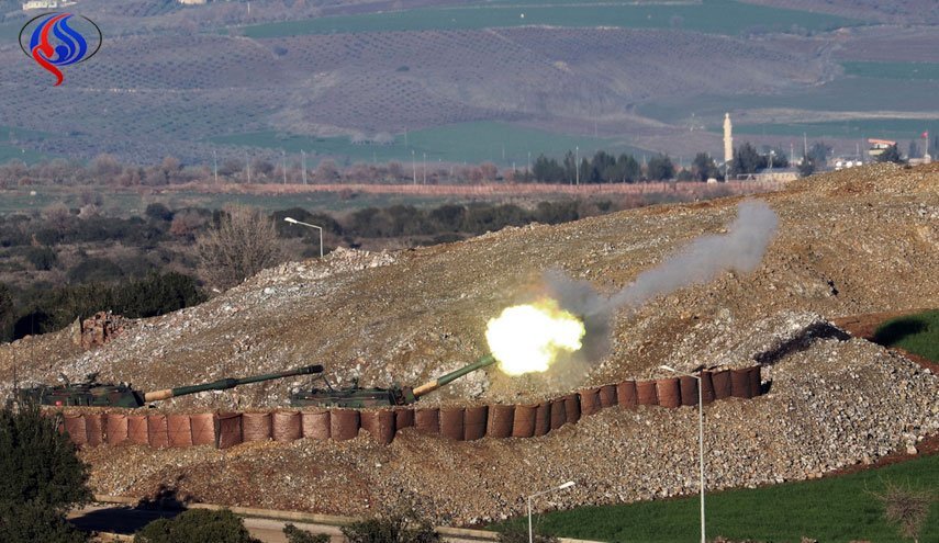 ادامه بمباران عفرین توسط توپخانه های ترکیه