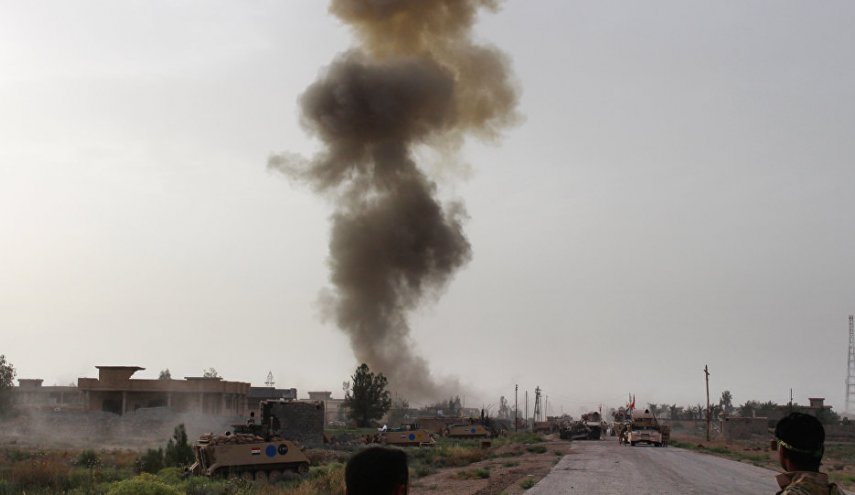Iraqi officers say US plane mistakenly kills 7

