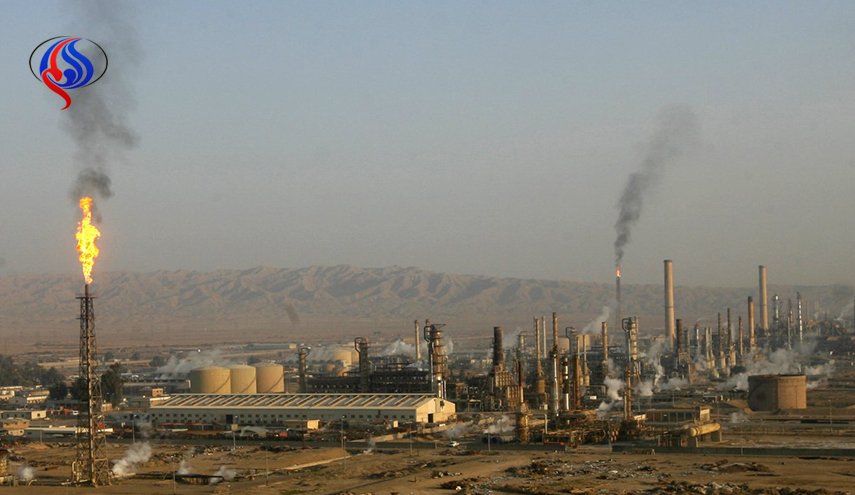 عراق 4 پالایشگاه نفتی احداث می کند
