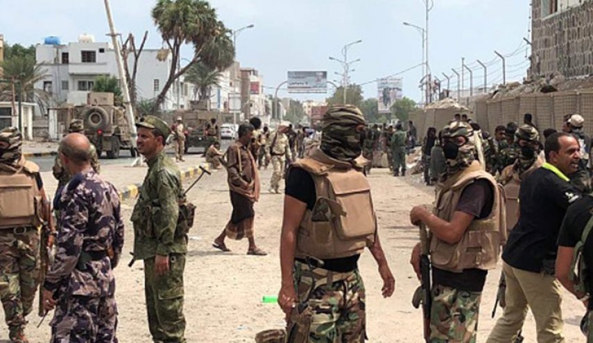 قوات موالية للإمارات تسيطر على مدينة عتق بشبوة اليمنية